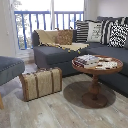Mare Vista Casa By Amathous Coast Apartamento