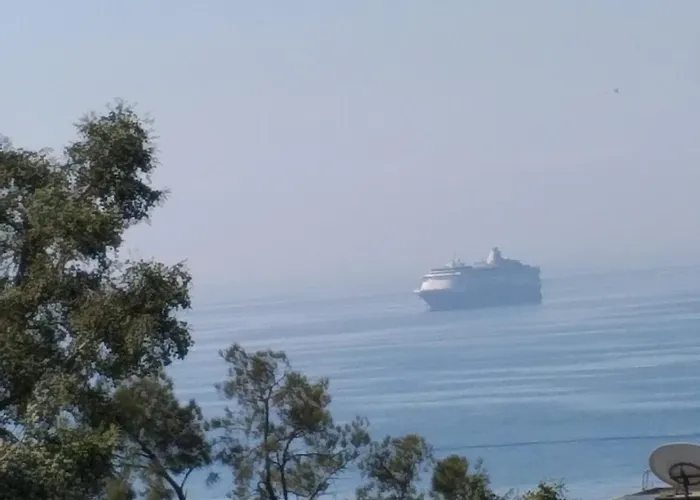 Amathounta Mare Vista Maison Apartmán *